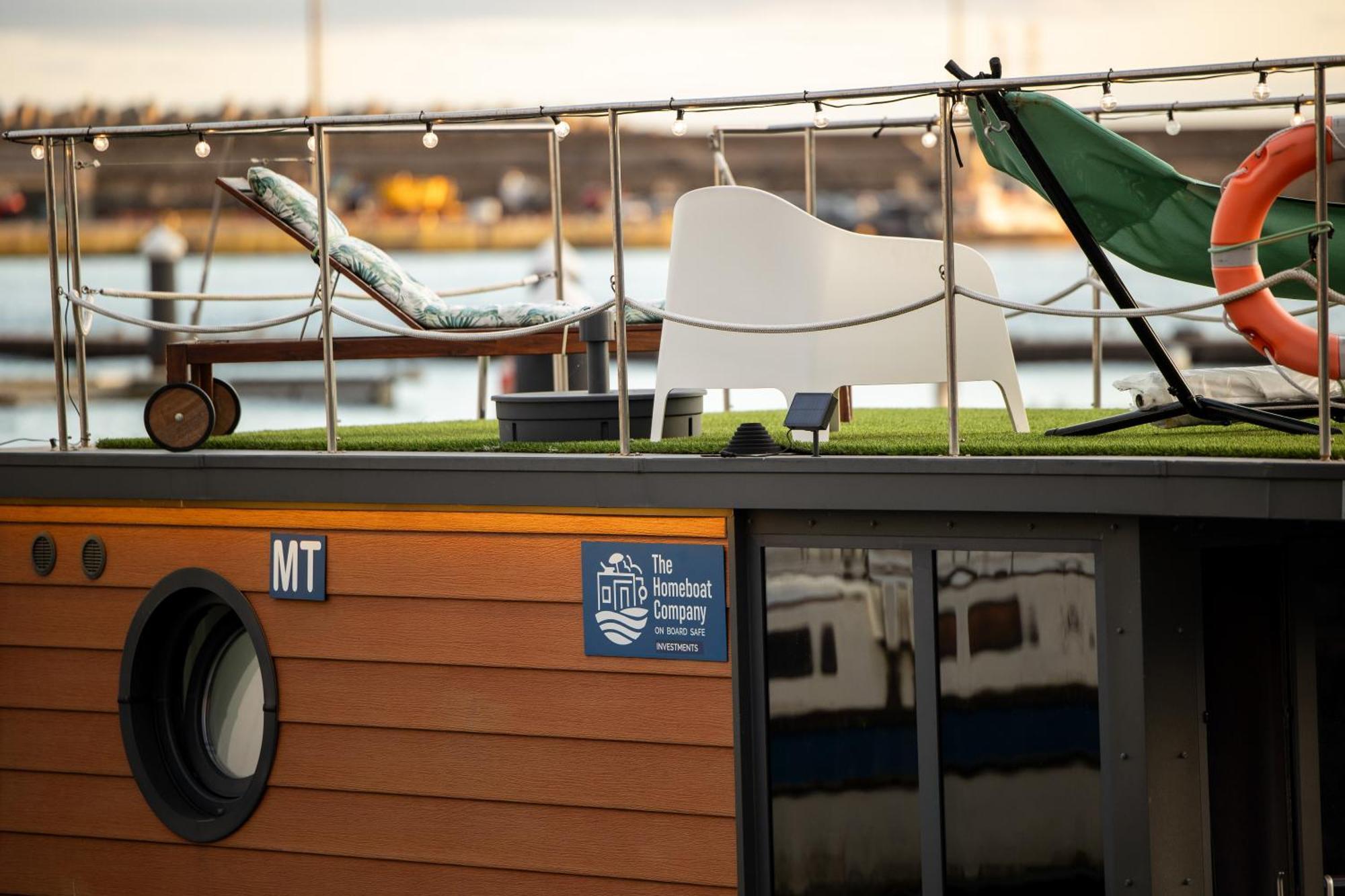 The Homeboat Company Ponta Delgada-Acores Luaran gambar