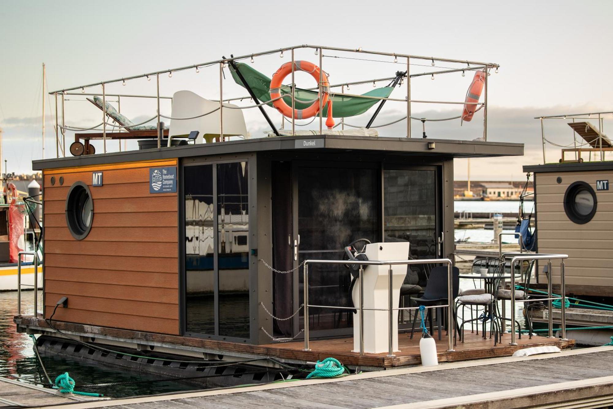 The Homeboat Company Ponta Delgada-Acores Luaran gambar