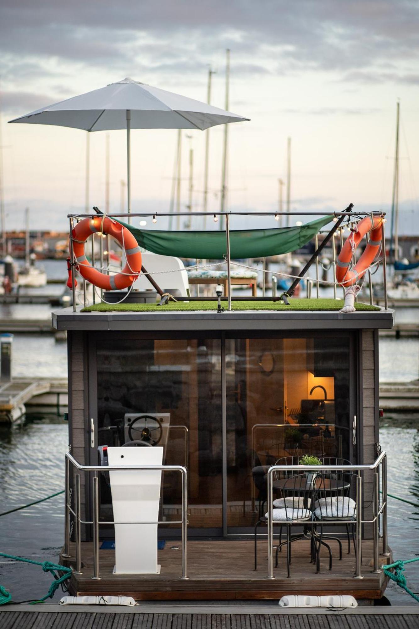 The Homeboat Company Ponta Delgada-Acores Luaran gambar